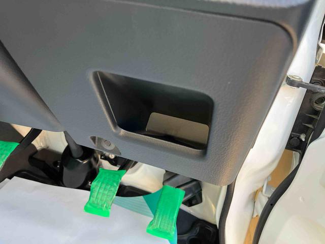 ハイゼットトラックスタンダード　エアコン・パワステレス　車検整備付４ＷＤ　６６０ｃｃ　５速マニュアル　荷台ゴムマット　車検整備付　ワンオーナー車（福島県）の中古車