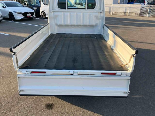 ハイゼットトラックスタンダード　エアコン・パワステレス　車検整備付４ＷＤ　６６０ｃｃ　５速マニュアル　荷台ゴムマット　車検整備付　ワンオーナー車（福島県）の中古車