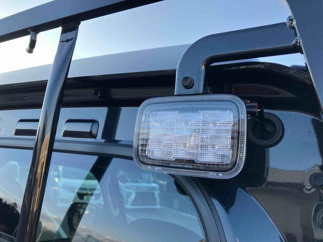 ハイゼットトラックジャンボエクストラ４ＷＤ　ＣＶＴ　６６０ｃｃ　衝突被害軽減ブレーキ　横滑り防止装置　ＡＢＳ　アイドリングストップ　スマートキー　プッシュボタンスタート　エアコン　パワーステアリング　パワーウィンドウ　荷台作業灯（福島県）の中古車