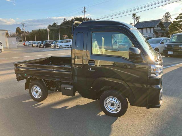 ハイゼットトラックジャンボエクストラ４ＷＤ　ＣＶＴ　６６０ｃｃ　衝突被害軽減ブレーキ　横滑り防止装置　ＡＢＳ　アイドリングストップ　スマートキー　プッシュボタンスタート　エアコン　パワーステアリング　パワーウィンドウ　荷台作業灯（福島県）の中古車