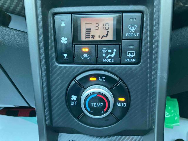 コペンローブ 5速マニュアル2WD 5速マニュアル 660cc ナビ ステアリングスイッチ 電動開閉ルーフ 横滑り防止装置 ABS エアバッグ シートヒーター オートエアコン ターボ ワンオーナー車(福島県)の中古車