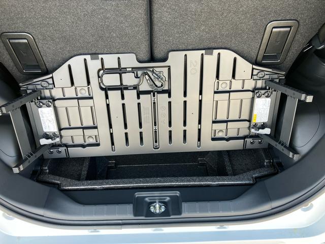 タントカスタムＸリミテッド　届出済未使用車２ＷＤ　ＣＶＴ　６６０ｃｃ　両側電動スライドドア　クルーズコントロール　衝突被害軽減ブレーキ　横滑り防止装置　ＡＢＳ　サイドエアバッグ　アイドリングストップ　プッシュボタンスタート　届出済未使用車（福島県）の中古車