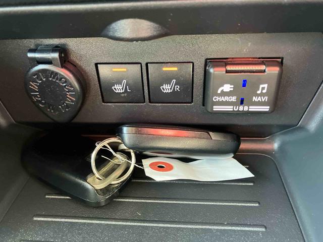 ロッキーＧ　車検整備付２ＷＤ　ＣＶＴ　１０００ｃｃ　ナビ　ドラレコ　ＥＴＣ車載器　クルーズコントロール　衝突被害軽減ブレーキ　横滑り防止装置　ＡＢＳ　アイドリングストップ　プッシュボタンスタート　車検整備付（福島県）の中古車