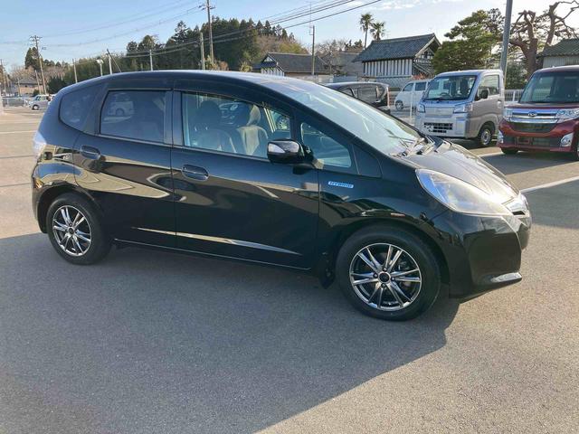 フィットハイブリッドシーズ ファインスタイル(福島県)の中古車