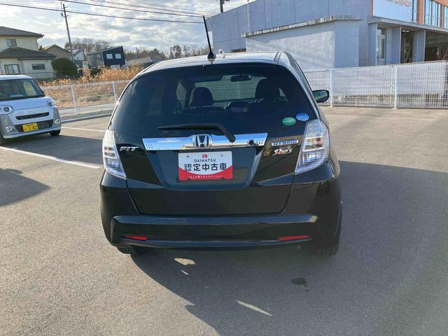 フィットハイブリッドシーズ ファインスタイル(福島県)の中古車