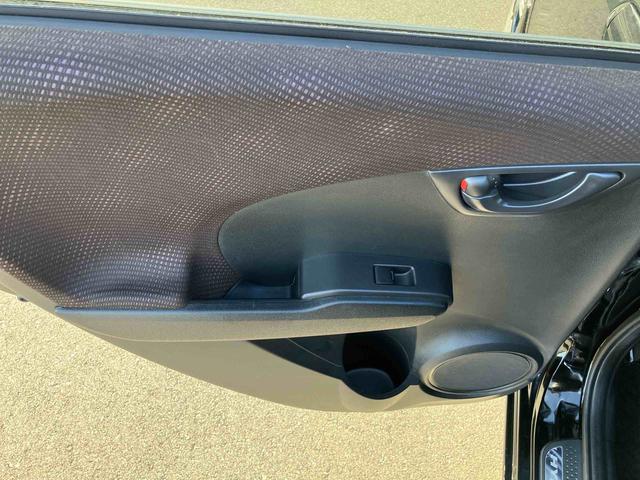 フィットハイブリッドシーズ ファインスタイル(福島県)の中古車