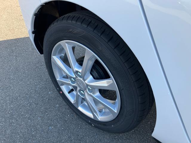 ミライースＧ　ＳＡIII２ＷＤ　ＣＶＴ　６６０ｃｃ　衝突被害軽減ブレーキ　横滑り防止装置　ＡＢＳ　運転席・助手席エアバッグ　アイドリングストップ　プッシュボタンスタート　オートエアコン　前席シートヒーター（福島県）の中古車