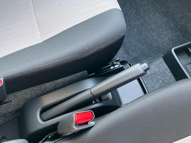 ミライースＧ　ＳＡIII２ＷＤ　ＣＶＴ　６６０ｃｃ　衝突被害軽減ブレーキ　横滑り防止装置　ＡＢＳ　運転席・助手席エアバッグ　アイドリングストップ　プッシュボタンスタート　オートエアコン　前席シートヒーター（福島県）の中古車