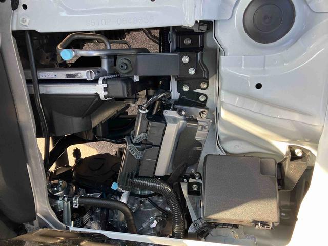 ハイゼットトラックジャンボスタンダード４ＷＤ　ＣＶＴ　６６０ｃｃ　衝突被害軽減ブレーキ　横滑り防止装置　ＡＢＳ　運転席・助手席エアバッグ　マニュアルエアコン　パワーステアリング　アイドリングストップ　大型乗降用アシストグリップ（福島県）の中古車