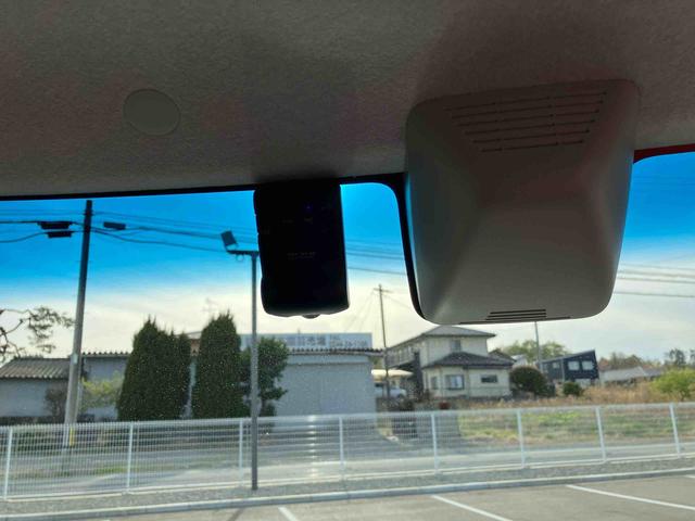 タントカスタムＲＳ　トップエディションＳＡII　ターボ２ＷＤ　ＣＶＴ　ターボ　６６０ｃｃ　ナビ　バックモニター　ドライブレコーダー　両側電動スライドドア　衝突被害軽減ブレーキ　横滑り防止装置　ＡＢＳ　アイドリングストップ　プッシュボタンスタート（福島県）の中古車