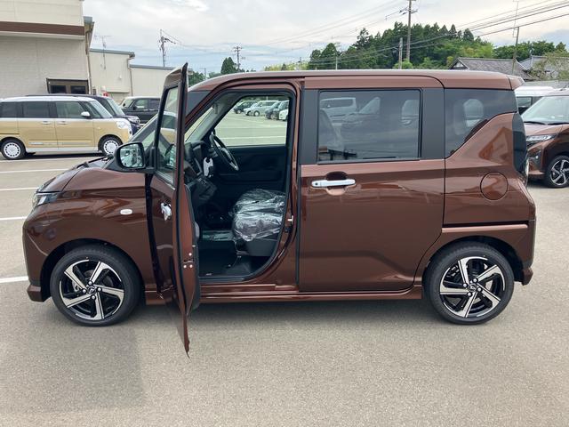 ムーヴＲＳ２ＷＤ　ＣＶＴ　６６０ｃｃ　ディスプレイオーディオ　バックカメラ　衝突被害軽減ブレーキ　横滑り防止機能　電動パーキングブレーキ　両側電動スライドドア　プッシュボタンスタート（福島県）の中古車