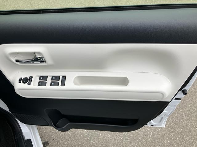 ムーヴキャンバスストライプスG2WD CVT 660cc 衝突被害軽減ブレーキ 横滑り防止機能 前席シートヒーター 電動パーキングブレーキ 両側電動スライドドア プッシュボタンスタート オートライト LEDヘッドライト(福島県)の中古車