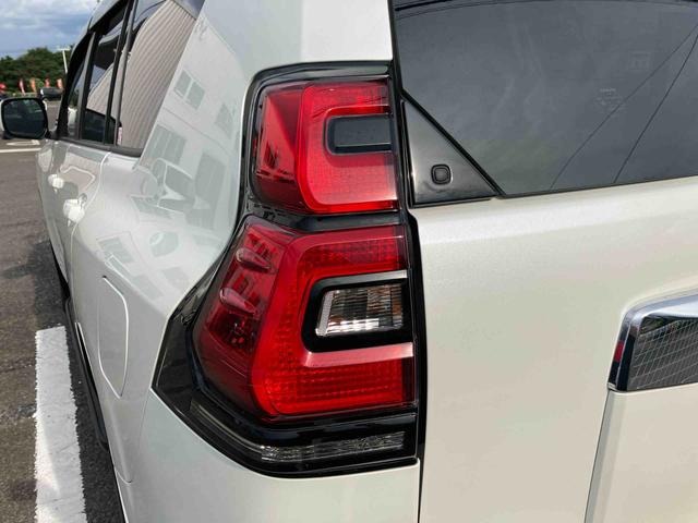 ランドクルーザープラドＴＸ４ＷＤ　ＣＶＴ　２８００ｃｃ　ナビ　バックカメラ　横滑り防止機能　コーナーセンサー　ダウンヒルアシストコントロール　プッシュボタンスタート　ＬＥＤヘッドライト　フォグランプ（福島県）の中古車