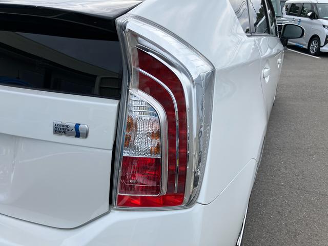 プリウスGツーリングセレクション2WD CVT 1800cc 7インチナビ バックカメラ ETC車載器 オートライト プッシュボタンスタート オートエアコン 電動格納ドアミラー LEDヘッドライト 社外アルミホイール(福島県)の中古車