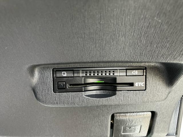 プリウスGツーリングセレクション2WD CVT 1800cc 7インチナビ バックカメラ ETC車載器 オートライト プッシュボタンスタート オートエアコン 電動格納ドアミラー LEDヘッドライト 社外アルミホイール(福島県)の中古車