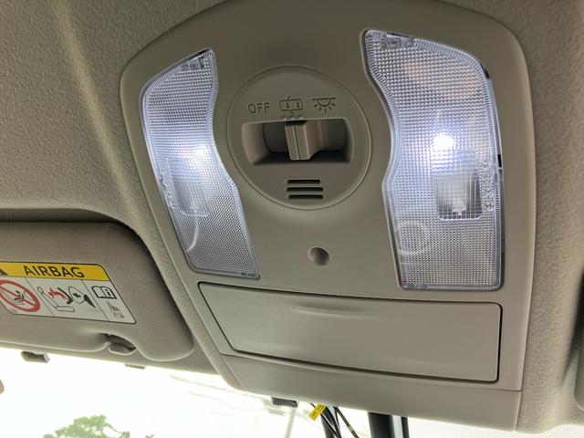 プリウスGツーリングセレクション2WD CVT 1800cc 7インチナビ バックカメラ ETC車載器 オートライト プッシュボタンスタート オートエアコン 電動格納ドアミラー LEDヘッドライト 社外アルミホイール(福島県)の中古車