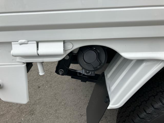 ハイゼットトラックジャンボエクストラ4WD MT 届出済み未使用車 9インチディスプレイオーディオ 荷台作業灯 バックカメラ 電動格納ミラー オートライト 衝突回避支援ブレーキ アイドリングストップ 横滑り防止 センターデフロック(福島県)の中古車