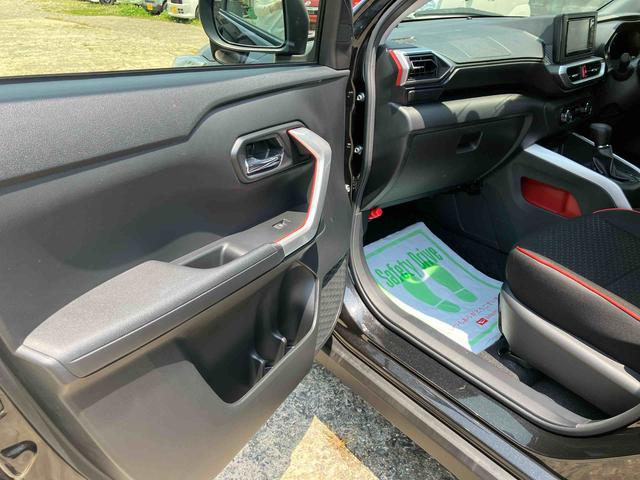 ロッキーＸ２ＷＤ　ＣＶＴ　スマートアシスト　　プッシュボタンスタート　衝突警報機能　コーナーセンサー　ナビ付き　ドライブレコーダー　バックカメラ　ＥＴＣ付き　運転席・助手席ＳＲＳエアバッグ　　サイドエアバッグ（福島県）の中古車