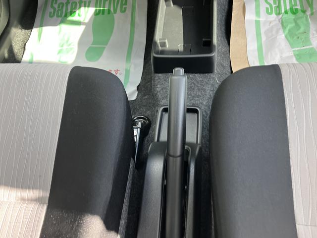 ミライースＸ　ＳＡIII２ＷＤ　ＣＶＴ　６６０ｃｃ　衝突被害軽減ブレーキ　横滑り防止装置　ＡＢＳ　アイドリングストップ　マニュアルエアコン　ナビ用バックカメラ　キーレスエントリー　届出済未使用車（福島県）の中古車