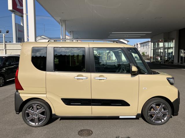 タントファンクロスターボ２ＷＤ　ＣＶＴ　６６０ｃｃ　両側電動スライドドア　衝突被害軽減ブレーキ　横滑り防止装置　ＡＢＳ　アイドリングストップ　プッシュボタンスタート　オートエアコン　ベンチシート　届出済未使用車（福島県）の中古車