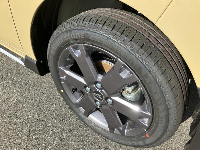 タントファンクロスターボ２ＷＤ　ＣＶＴ　６６０ｃｃ　両側電動スライドドア　衝突被害軽減ブレーキ　横滑り防止装置　ＡＢＳ　アイドリングストップ　プッシュボタンスタート　オートエアコン　ベンチシート　届出済未使用車（福島県）の中古車