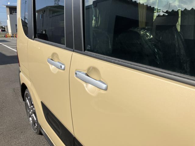タントファンクロスターボ２ＷＤ　ＣＶＴ　６６０ｃｃ　両側電動スライドドア　衝突被害軽減ブレーキ　横滑り防止装置　ＡＢＳ　アイドリングストップ　プッシュボタンスタート　オートエアコン　ベンチシート　届出済未使用車（福島県）の中古車
