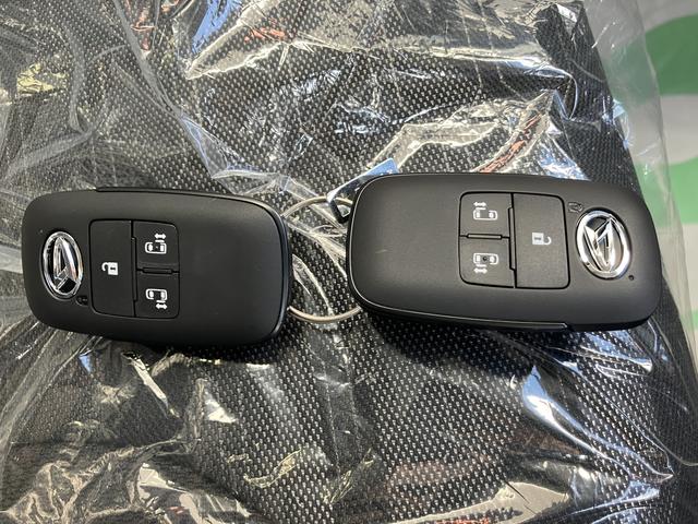 タントファンクロスターボ２ＷＤ　ＣＶＴ　６６０ｃｃ　両側電動スライドドア　衝突被害軽減ブレーキ　横滑り防止装置　ＡＢＳ　アイドリングストップ　プッシュボタンスタート　オートエアコン　ベンチシート　届出済未使用車（福島県）の中古車