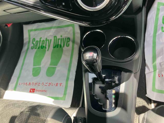 アクアＧ　ＧＲスポーツ２ＷＤ　ＣＶＴ　１５００ｃｃ　ハイブリッド　ナビ　ＥＴＣ車載器　ＡＢＳ　運転席・助手席エアバッグ　オートエアコン　革巻きステアリングホイール　純正アルミホイール（福島県）の中古車