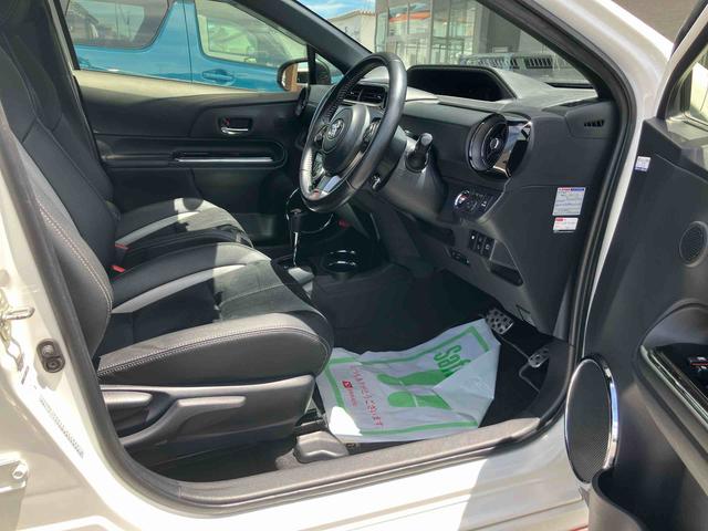 アクアＧ　ＧＲスポーツ２ＷＤ　ＣＶＴ　１５００ｃｃ　ハイブリッド　ナビ　ＥＴＣ車載器　ＡＢＳ　運転席・助手席エアバッグ　オートエアコン　革巻きステアリングホイール　純正アルミホイール（福島県）の中古車