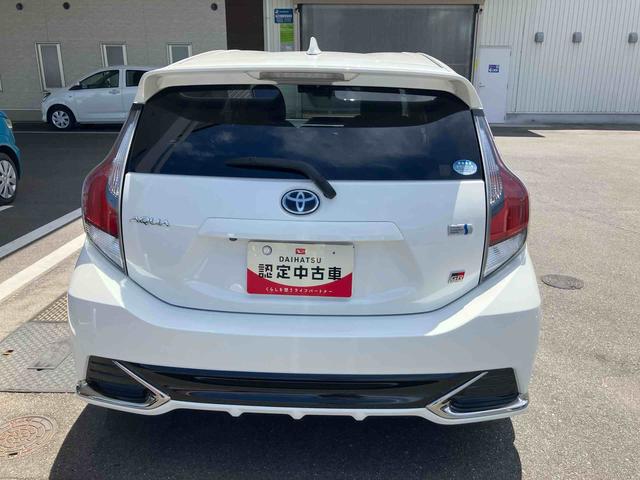 アクアＧ　ＧＲスポーツ２ＷＤ　ＣＶＴ　１５００ｃｃ　ハイブリッド　ナビ　ＥＴＣ車載器　ＡＢＳ　運転席・助手席エアバッグ　オートエアコン　革巻きステアリングホイール　純正アルミホイール（福島県）の中古車