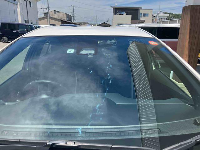 アクアＧ　ＧＲスポーツ２ＷＤ　ＣＶＴ　１５００ｃｃ　ハイブリッド　ナビ　ＥＴＣ車載器　ＡＢＳ　運転席・助手席エアバッグ　オートエアコン　革巻きステアリングホイール　純正アルミホイール（福島県）の中古車