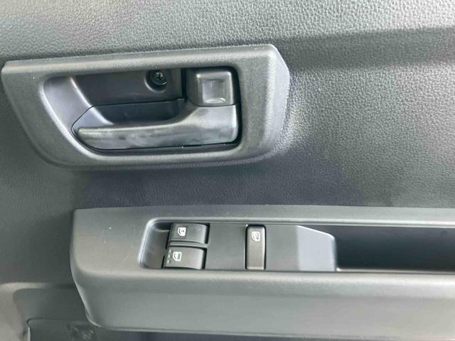ハイゼットカーゴＤＸ４ＷＤ　５速マニュアル　６６０ｃｃ　両側スライドドア　衝突被害軽減ブレーキ　横滑り防止装置　ＡＢＳ　運転席・助手席エアバッグ　リヤヒーター　前席パワーウィンドウ　アイドリングストップ（福島県）の中古車