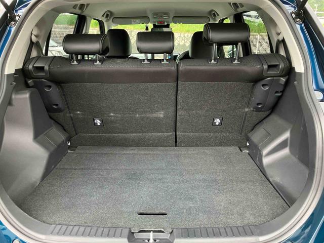 ロッキープレミアムＧ　ＨＥＶハイブリッド　２ＷＤ　スマートアシスト　　シートヒーター　電動パーキングブレーキ　オートホールド機能　プッシュボタンスタート　衝突警報機能　コーナーセンサー　パノラマモニター　全車速追従機能付ＡＣＣ（福島県）の中古車