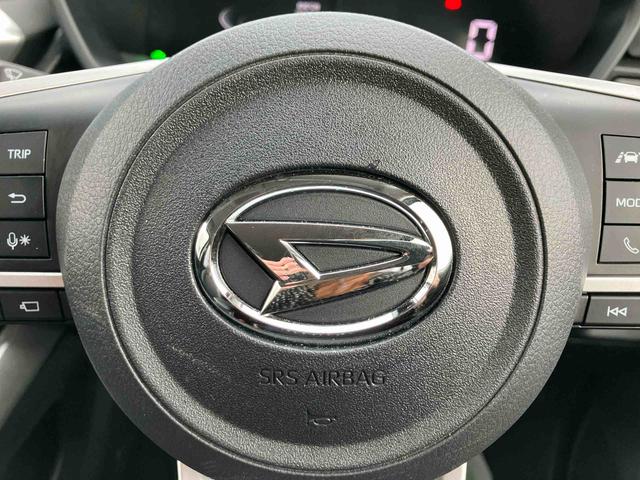 ロッキープレミアムＧ　ＨＥＶハイブリッド　２ＷＤ　スマートアシスト　　シートヒーター　電動パーキングブレーキ　オートホールド機能　プッシュボタンスタート　衝突警報機能　コーナーセンサー　パノラマモニター　全車速追従機能付ＡＣＣ（福島県）の中古車