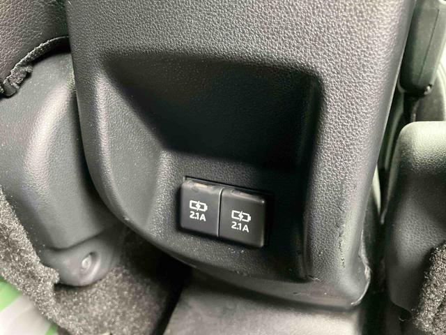 ロッキープレミアムＧ　ＨＥＶハイブリッド　２ＷＤ　スマートアシスト　　シートヒーター　電動パーキングブレーキ　オートホールド機能　プッシュボタンスタート　衝突警報機能　コーナーセンサー　パノラマモニター　全車速追従機能付ＡＣＣ（福島県）の中古車