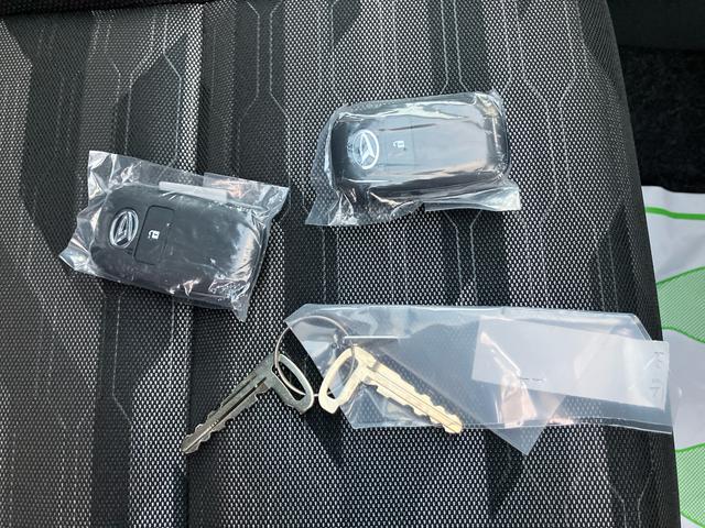 タフトＧ　ダーククロムベンチャー　届出済未使用車２ＷＤ　ＣＶＴ　６６０ｃｃ　スカイフィールトップ　クルーズコントロール　衝突被害軽減ブレーキ　横滑り防止装置　コーナーセンサー　ＡＢＳ　アイドリングストップ　プッシュボタンスタート（福島県）の中古車