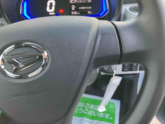 ミライースＸ　ＳＡIII　届出済未使用車２ＷＤ　ＣＶＴ　６６０ｃｃ　衝突被害軽減ブレーキ　横滑り防止装置　ＡＢＳ　運転席・助手席エアバッグ　アイドリングストップ　キーレスエントリー　ＬＥＤヘッドランプ　オーディオレス（福島県）の中古車