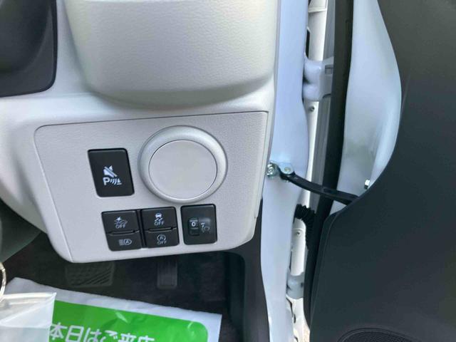 ミライースＸ　ＳＡIII　届出済未使用車２ＷＤ　ＣＶＴ　６６０ｃｃ　衝突被害軽減ブレーキ　横滑り防止装置　ＡＢＳ　運転席・助手席エアバッグ　アイドリングストップ　キーレスエントリー　ＬＥＤヘッドランプ　オーディオレス（福島県）の中古車