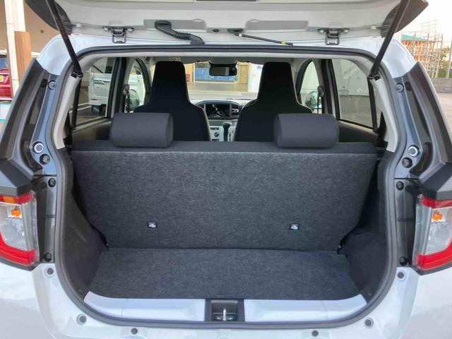 ミライースＸ　ＳＡIII　届出済未使用車２ＷＤ　ＣＶＴ　６６０ｃｃ　衝突被害軽減ブレーキ　横滑り防止装置　ＡＢＳ　運転席・助手席エアバッグ　アイドリングストップ　キーレスエントリー　ＬＥＤヘッドランプ　オーディオレス（福島県）の中古車