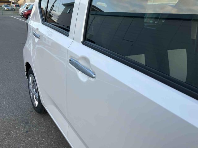 ミライースＸ　ＳＡIII　届出済未使用車２ＷＤ　ＣＶＴ　６６０ｃｃ　衝突被害軽減ブレーキ　横滑り防止装置　ＡＢＳ　運転席・助手席エアバッグ　アイドリングストップ　キーレスエントリー　ＬＥＤヘッドランプ　オーディオレス（福島県）の中古車