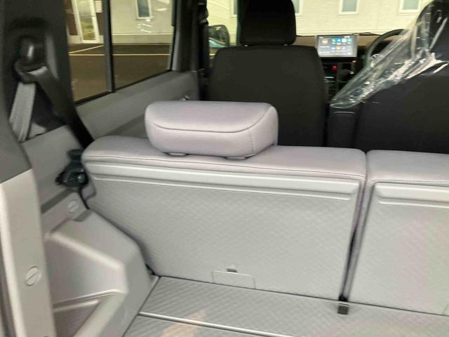 タフトＧターボ　ダーククロムベンチャー２ＷＤ　ＣＶＴ　６６０ｃｃ　スカイフィールトップ　衝突被害軽減ブレーキ　横滑り防止装置　ＡＢＳ　アイドリングストップ　プッシュボタンスタート　ディスプレイオーディオ　シートヒーター　届出済未使用車（福島県）の中古車