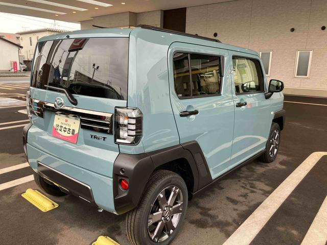 タフトＧターボ　ダーククロムベンチャー２ＷＤ　ＣＶＴ　６６０ｃｃ　スカイフィールトップ　衝突被害軽減ブレーキ　横滑り防止装置　ＡＢＳ　アイドリングストップ　プッシュボタンスタート　ディスプレイオーディオ　シートヒーター　届出済未使用車（福島県）の中古車