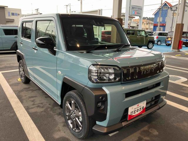 タフトＧターボ　ダーククロムベンチャー２ＷＤ　ＣＶＴ　６６０ｃｃ　スカイフィールトップ　衝突被害軽減ブレーキ　横滑り防止装置　ＡＢＳ　アイドリングストップ　プッシュボタンスタート　ディスプレイオーディオ　シートヒーター　届出済未使用車（福島県）の中古車