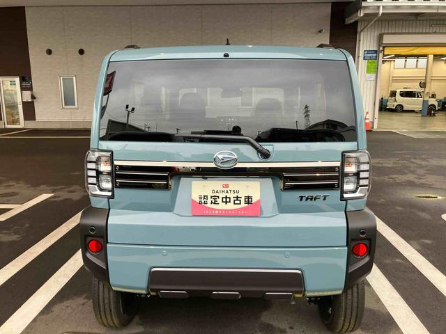 タフトＧターボ　ダーククロムベンチャー２ＷＤ　ＣＶＴ　６６０ｃｃ　スカイフィールトップ　衝突被害軽減ブレーキ　横滑り防止装置　ＡＢＳ　アイドリングストップ　プッシュボタンスタート　ディスプレイオーディオ　シートヒーター　届出済未使用車（福島県）の中古車