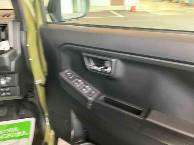 タフトＧターボ　ダーククロムベンチャー　クルーズコントロール付車２ＷＤ　ＣＶＴ　６６０ｃｃ　スカイフィールトップ　衝突被害軽減ブレーキ　横滑り防止装置　ＡＢＳ　アイドリングストップ　プッシュボタンスタート　ディスプレイオーディオ　シートヒーター　届出済未使用車（福島県）の中古車