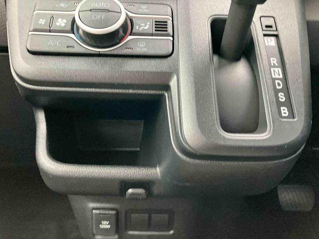 ムーヴＸ２ＷＤ　ＣＶＴ　６６０ｃｃ　衝突被害軽減ブレーキ　横滑り防止装置　ＡＢＳ　サイドエアバッグ　アイドリングストップ　プッシュボタンスタート　両側スライドドア　ディスプレイオーディオ（福島県）の中古車