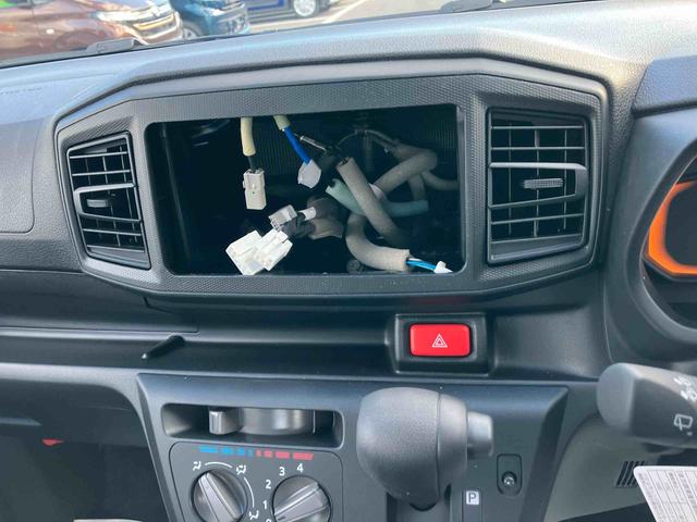 ミライースＬ　ＳＡIII　届出済未使用車２ＷＤ　ＣＶＴ　６６０ｃｃ　衝突被害軽減ブレーキ　横滑り防止装置　ＡＢＳ　アイドリングストップ　マニュアルエアコン　ナビ用バックカメラ　届出済未使用車（福島県）の中古車