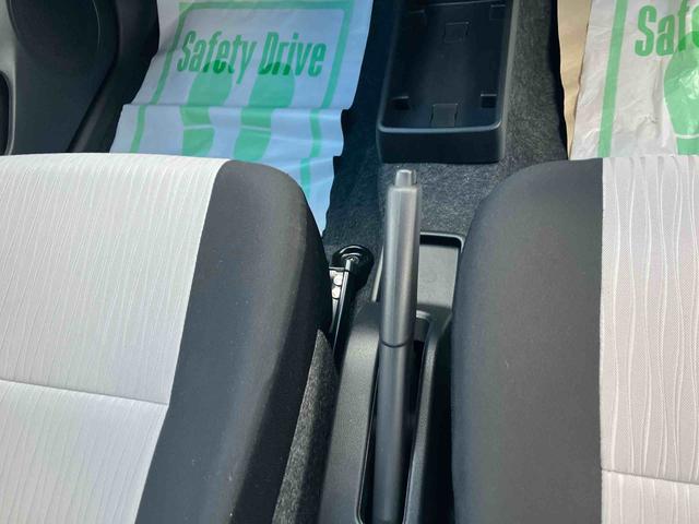 ミライースＬ　ＳＡIII　届出済未使用車２ＷＤ　ＣＶＴ　６６０ｃｃ　衝突被害軽減ブレーキ　横滑り防止装置　ＡＢＳ　アイドリングストップ　マニュアルエアコン　ナビ用バックカメラ　届出済未使用車（福島県）の中古車