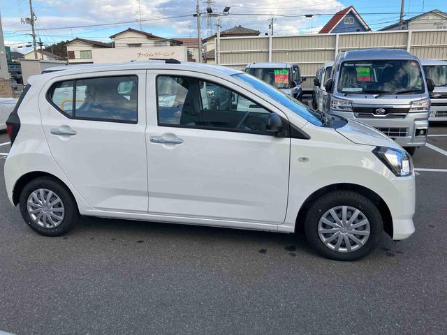 ミライースＬ　ＳＡIII　届出済未使用車２ＷＤ　ＣＶＴ　６６０ｃｃ　衝突被害軽減ブレーキ　横滑り防止装置　ＡＢＳ　アイドリングストップ　マニュアルエアコン　ナビ用バックカメラ　届出済未使用車（福島県）の中古車