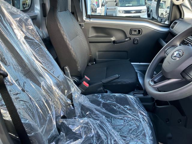 ハイゼットトラックジャンボエクストラ4WD CVT 660cc 衝突被害軽減ブレーキ 横滑り防止装置 ABS アイドリングストップ プッシュボタンスタート マニュアルエアコン パワーステアリング パワーウィンドウ 電動格納ドアミラー(福島県)の中古車